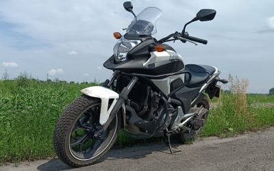 Прокат мотоцикла Honda NC 700 - Новоульяновск, заказать или взять в аренду