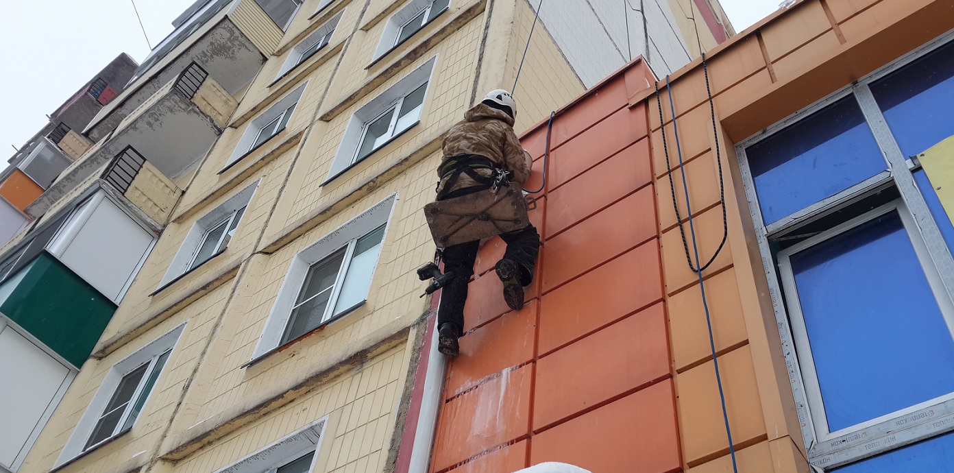 Услуги промышленных альпинистов для высотных работ в Павловке