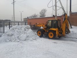 Уборка, чистка снега спецтехникой стоимость услуг и где заказать - Новоульяновск